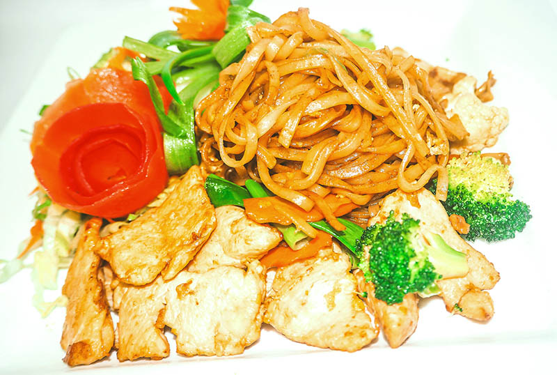 34. Risnudler med grønnsaker